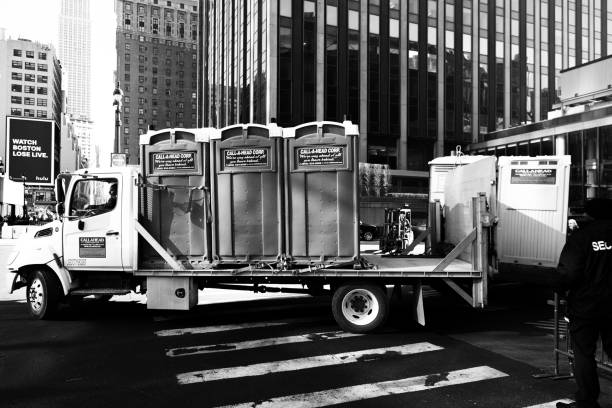 Best Porta potty cleaning services  in Huntertown, IN